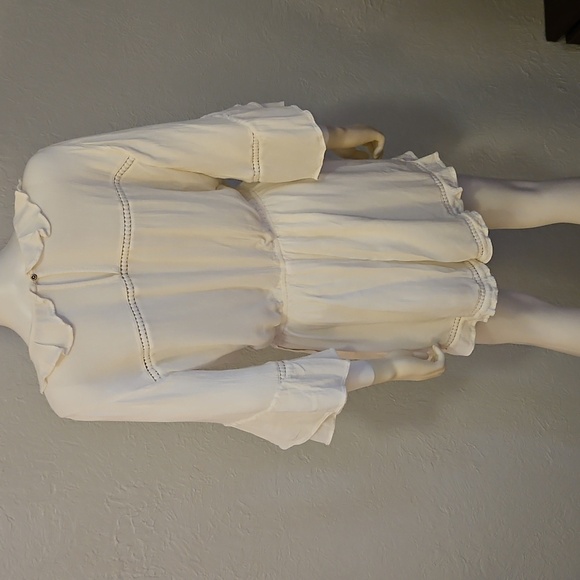 Abercrombie & Fitch White Ruffle Surplice Bell Sleeve Shorts Romper - Picture 7 of 9